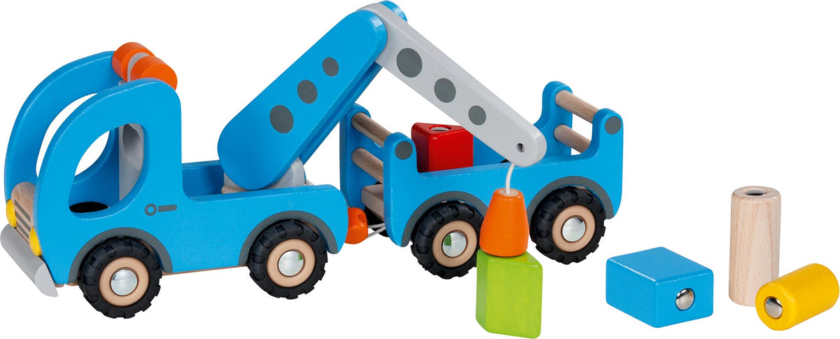 Goki Kranwagen mit Anhänger und magnetischer Ladung 3J+