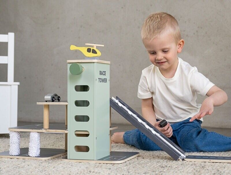 Jabadabado Spielzeug Autogarage Parkgarage Holz 2J+