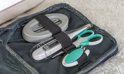 Reer Baby Pflegeset Babybürste, Kamm, Feile, Nagelschere und Clips