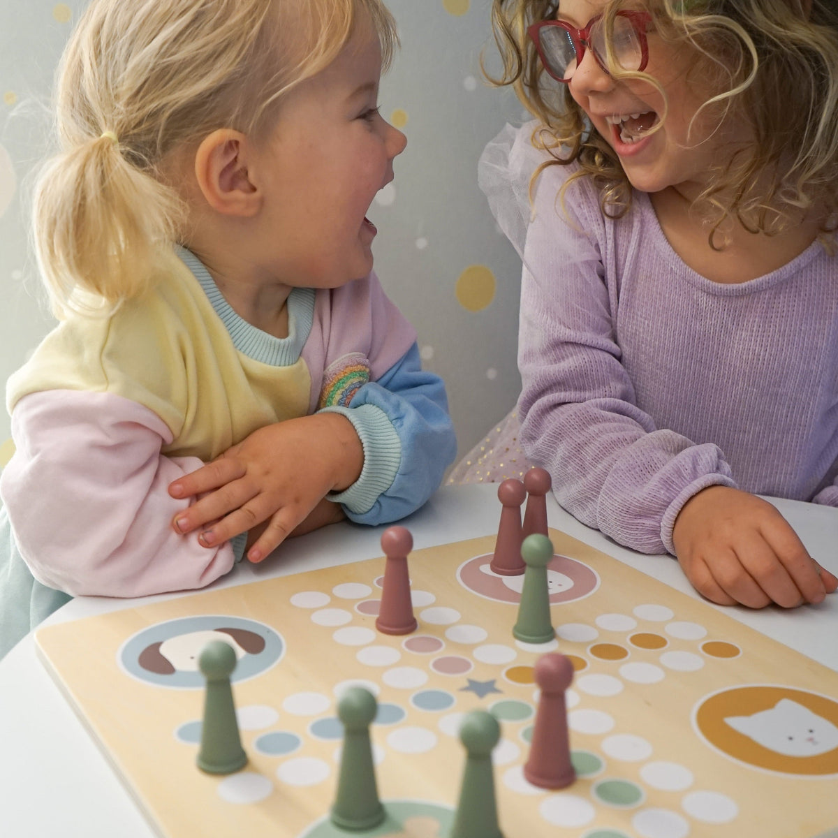Brettspiel Ludo aus Holz